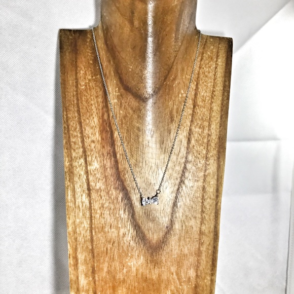 Delicate crystal bow 16 inch gold necklace - Picture 3 of 3